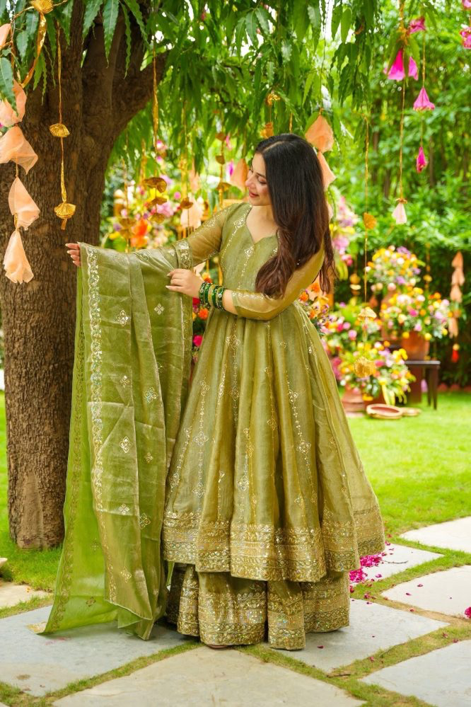 PAYAL SAGE SUIT SET