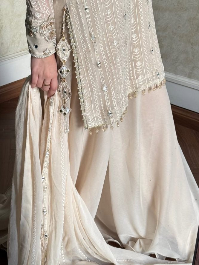 PEARL BEIGE EMBROIDERED SUIT SET