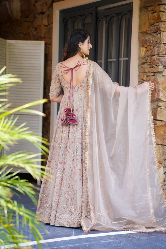 NEERJA HEAVY BEIGE MAXI SET