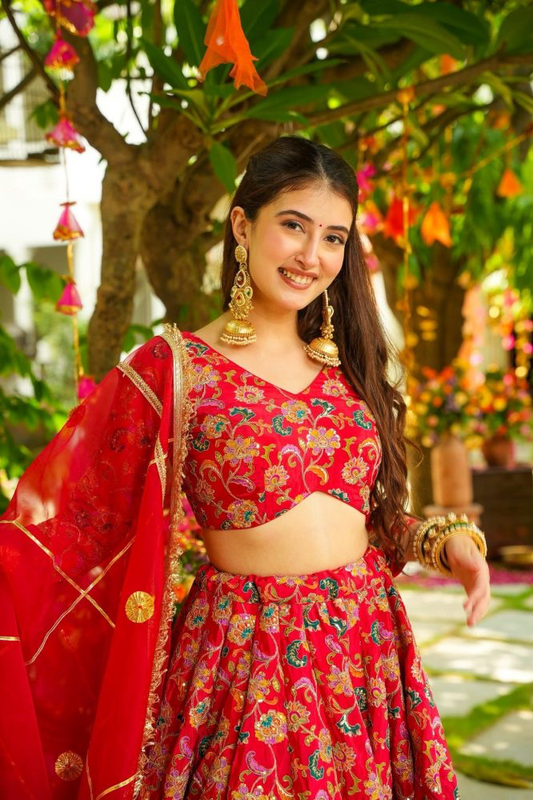 PRANAVYAHEAVY LEHENGA SET