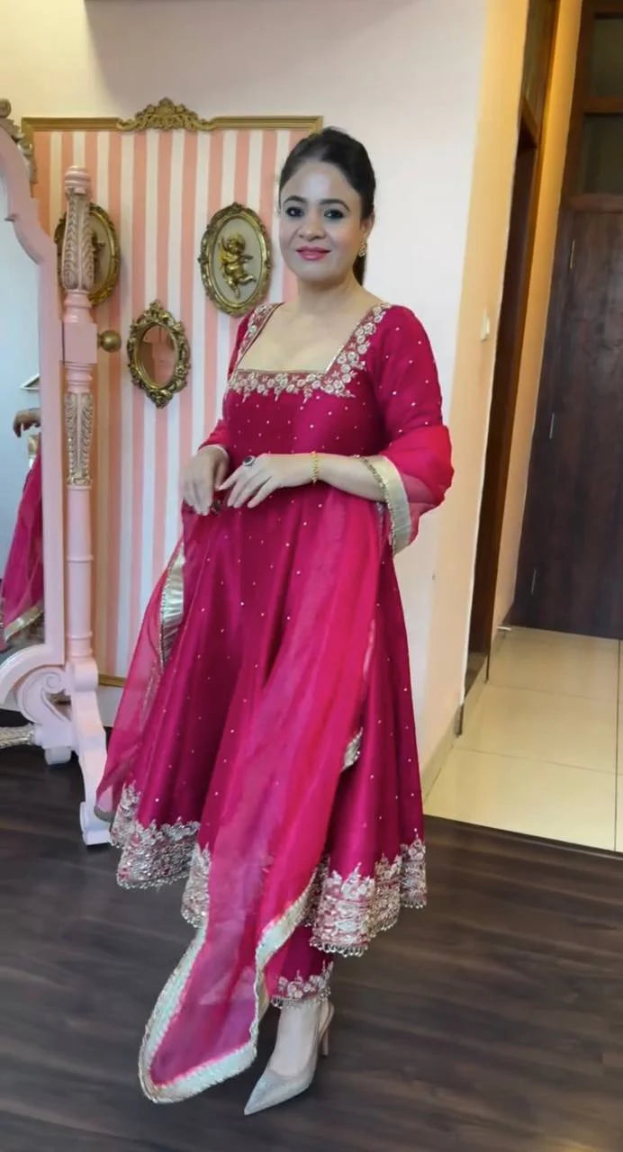 Taniya Embroidered Pink Heavy Vichitra Royal Elegant Suit Set