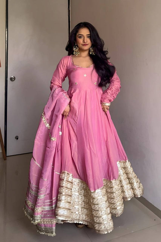 INAAYA PINK COLOUR TRENDING ANARKALI SUIT SET