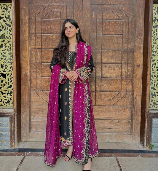 Kiyara Imperial Wine Velvet Embroidered Set