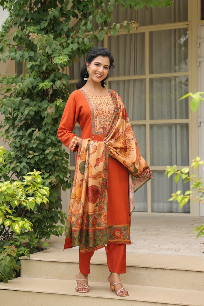Ruhani Suit Set